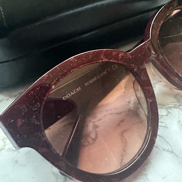 Coach Red Marble Sunglasses - Picture 4 of 4